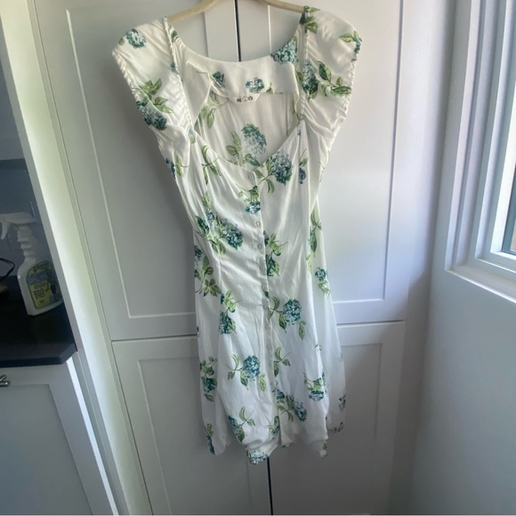 BNWOT Rollas Erin Hydrangea Dress - Picture 3 of 10